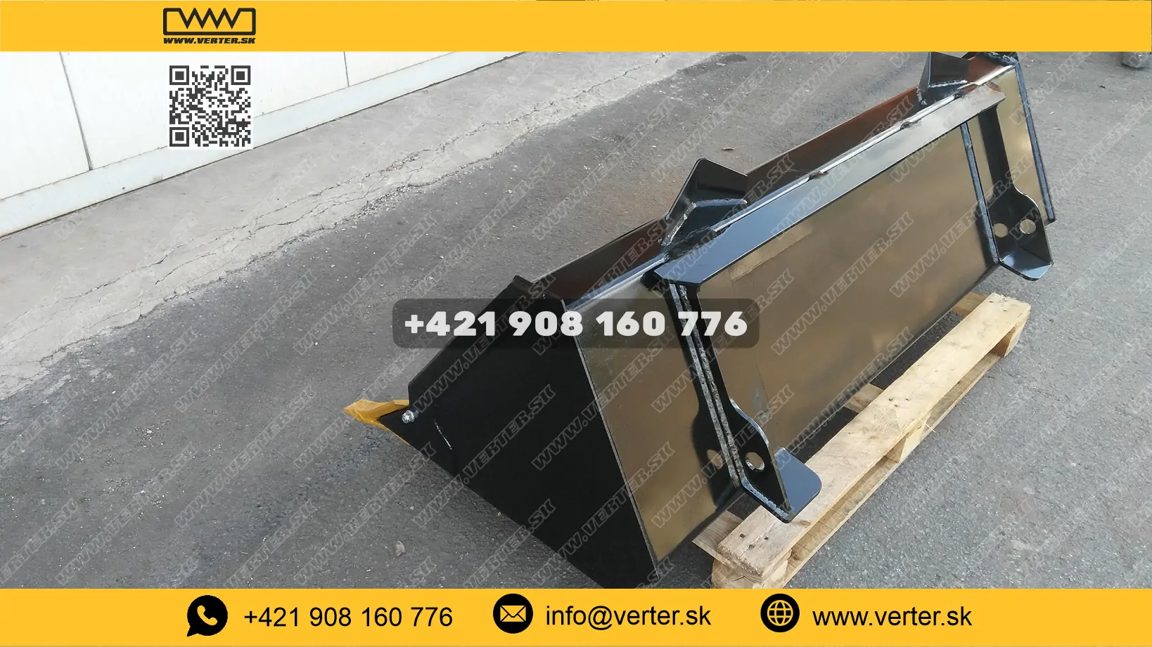 Lopata zubová Komatsu SK09J2